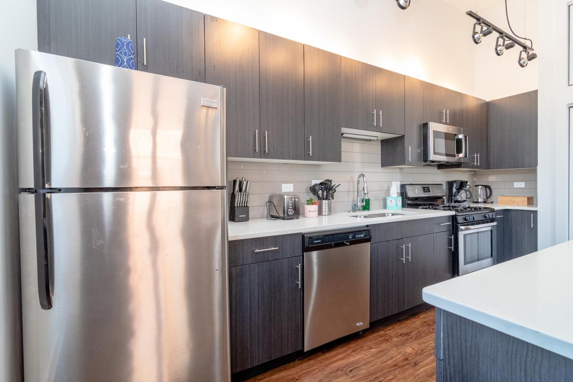 Mccormick Place 3Br-2Ba With Optional Parking - Sleeps 8 Чикаго Екстер'єр фото