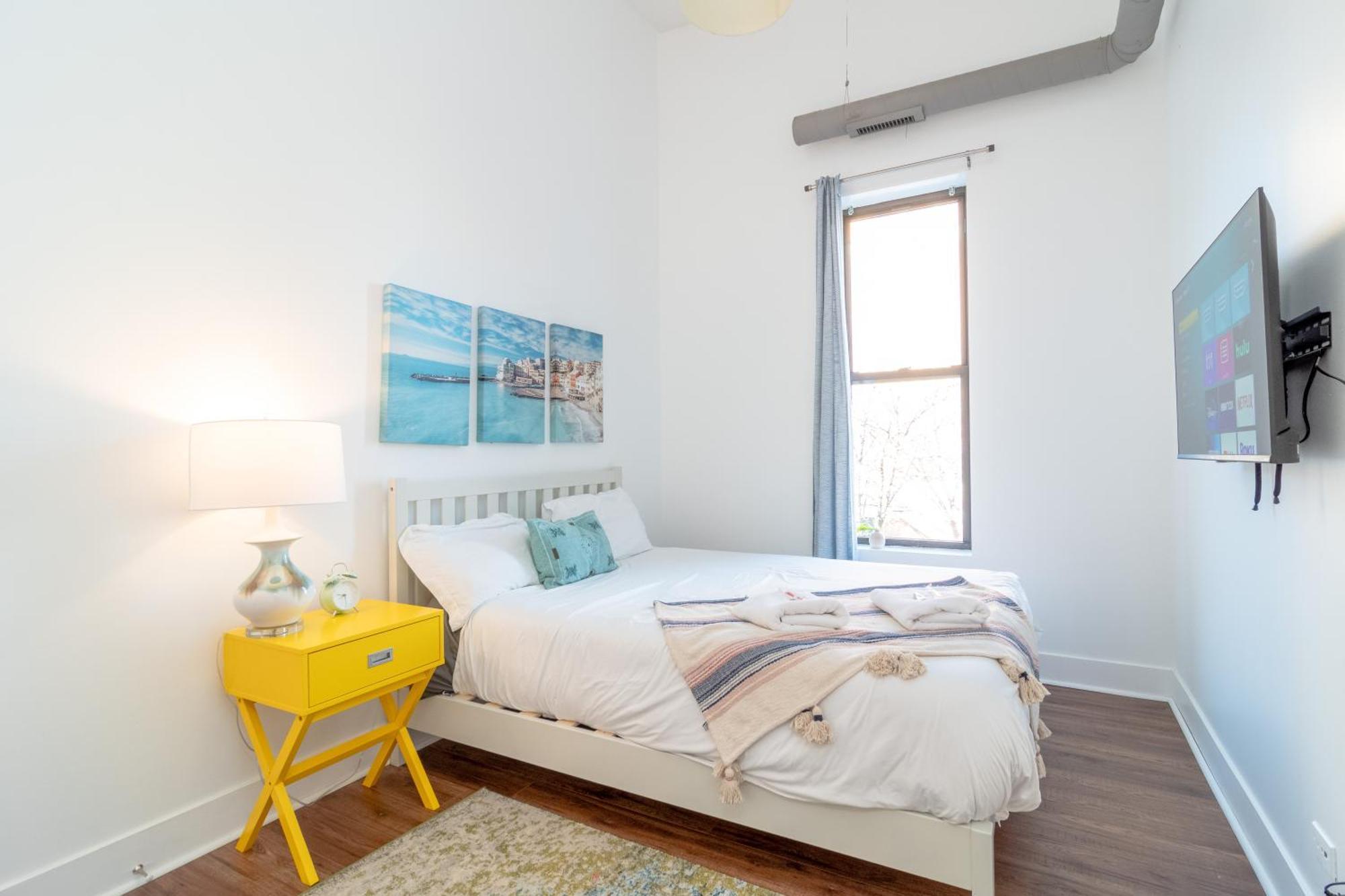 Mccormick Place 3Br-2Ba With Optional Parking - Sleeps 8 Чикаго Екстер'єр фото